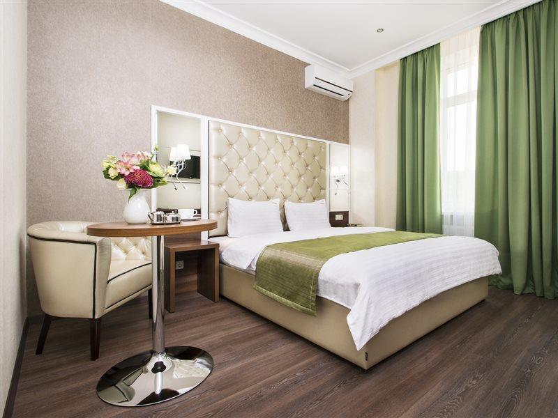 Bonapart Hotel By Uhm Kiev Eksteriør billede